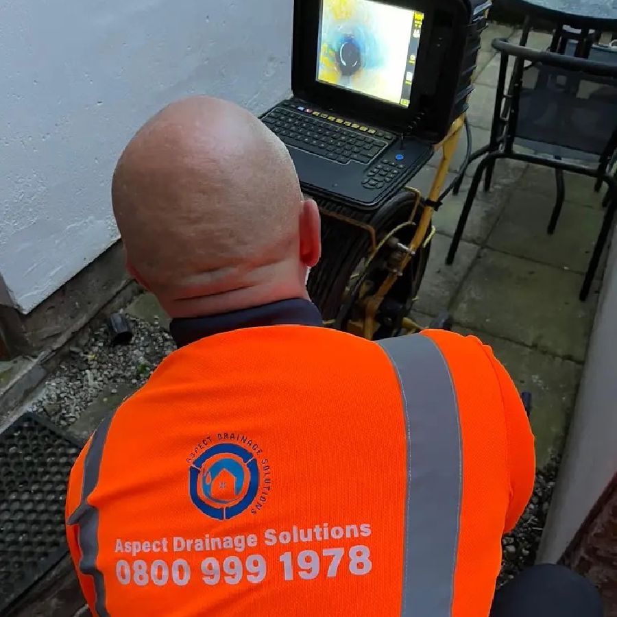Drainage engineers in Merseyside and the North West Drainage engineers in Merseyside and the North West